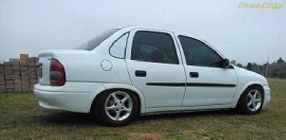 Acervo Corsa Clube (3305)
