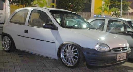 Acervo Corsa Clube (4007)