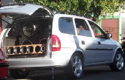 Acervo do Corsa Clube (1239)