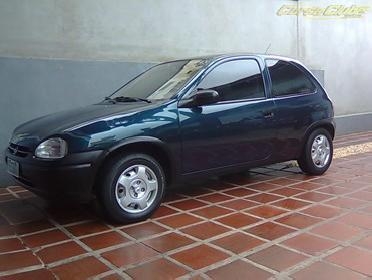 Acervo do Corsa Clube (4421)