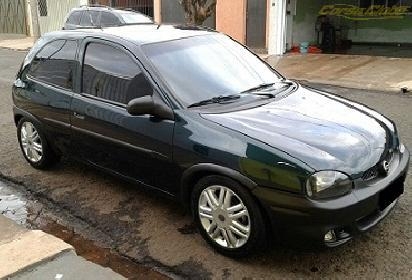 Acervo Corsa Clube Brasil (5700)