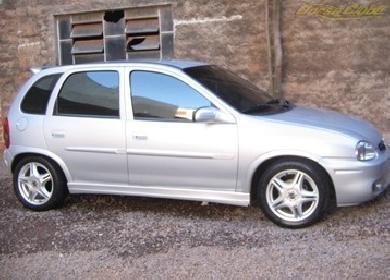 Acervo Corsa Clube Brasil (5722)