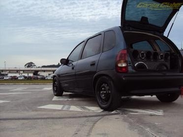 Acervo Corsa Clube Brasil (7050)