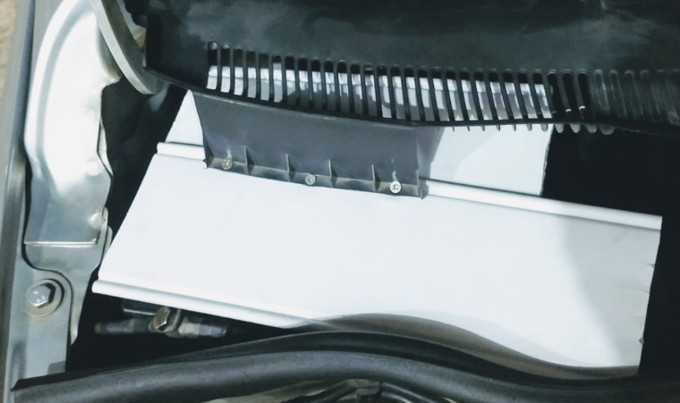 Projetei o protetor de bateria feito de porta de pvc
